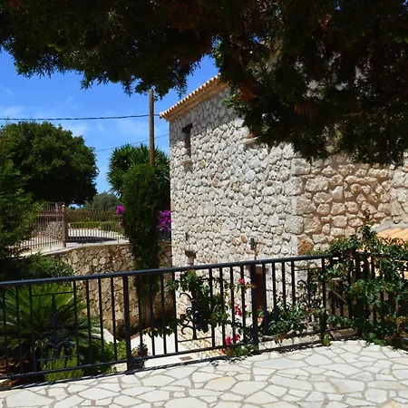 Vila Julieta Stone *
